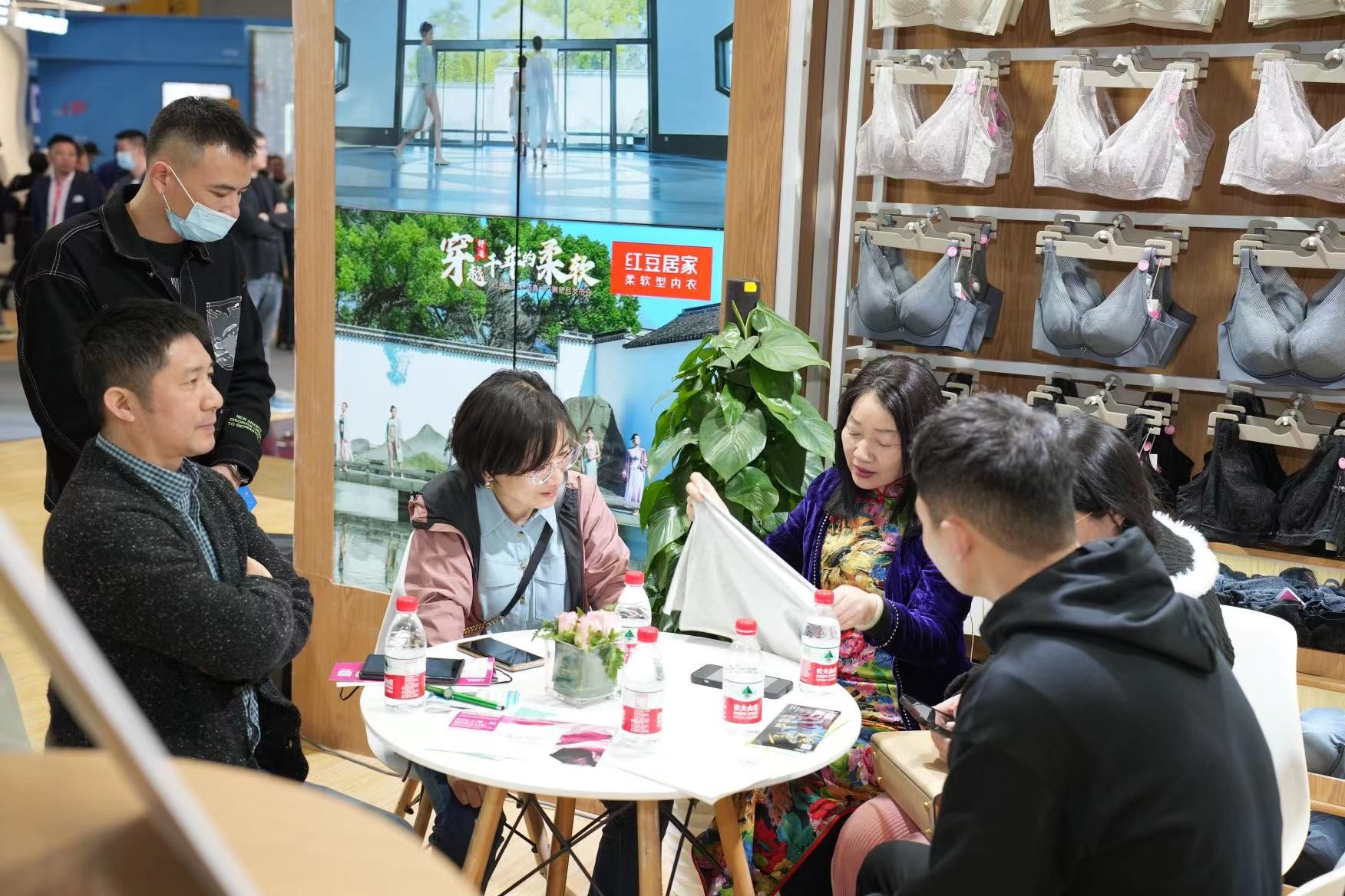 k8凯发居家服博会4